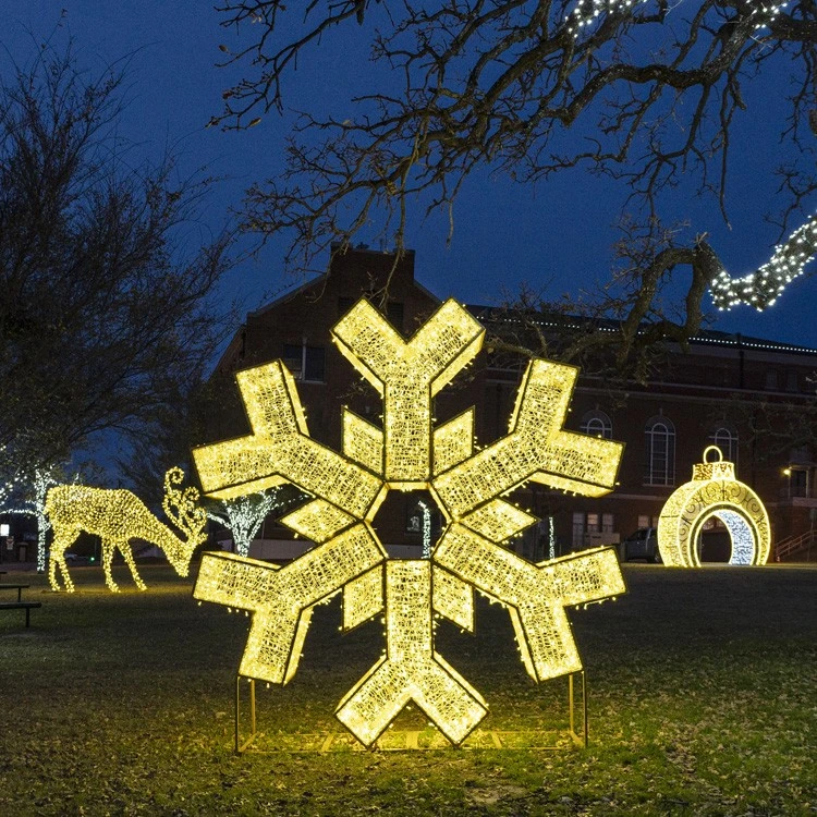 8' LED Snowflake Icon - Warm White 6 8' LED Snowflake Icon - Warm White - Image 4