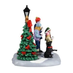Lemax - Family Caroling -Christmas Decor Sale 463722 1 03441.1738276027