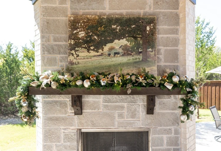 9'X14" Pre-Decorated Garland - Champagne Shimmer - Warm White 7 9'X14" Pre-Decorated Garland - Champagne Shimmer - Warm White - Image 5