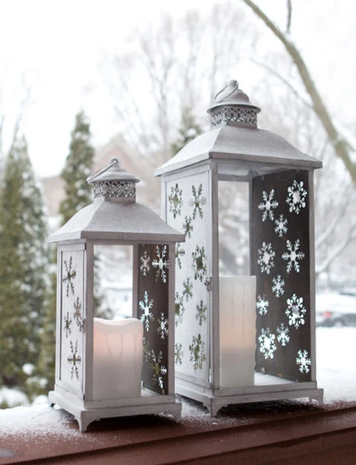 Set Of 2 Large White Cut-Out Snowflake All-Weather Iron And Glass Christmas Candle Lanterns 5 Set Of 2 Large White Cut-Out Snowflake All-Weather Iron And Glass Christmas Candle Lanterns - Image 3