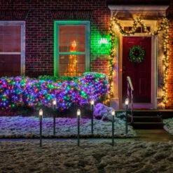 Northlight Set Of 15 Clear Lighted C9 Shape Christmas Pathway Markers, Green Wire -Christmas Decor Sale northlight dl15983 styled 97402.1710790731