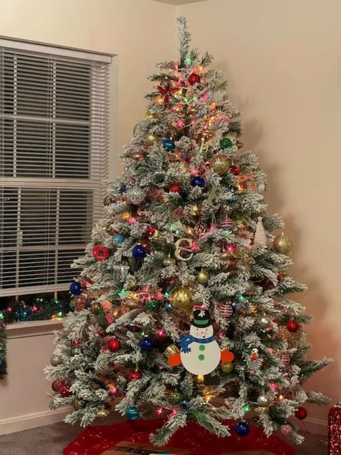 Northlight 6' Medium Flocked Angel Pine Artificial Christmas Tree - Unlit 9 Northlight 6' Medium Flocked Angel Pine Artificial Christmas Tree - Unlit - Image 7