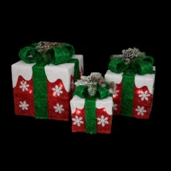 Northlight Set Of 3 Lighted Red With White Snowflakes Gift Boxes Christmas Decorations 10 Northlight Set Of 3 Lighted Red With White Snowflakes Gift Boxes Christmas Decorations -Christmas Decor Sale northlight y93945 on20black20copy 02695.1701451314