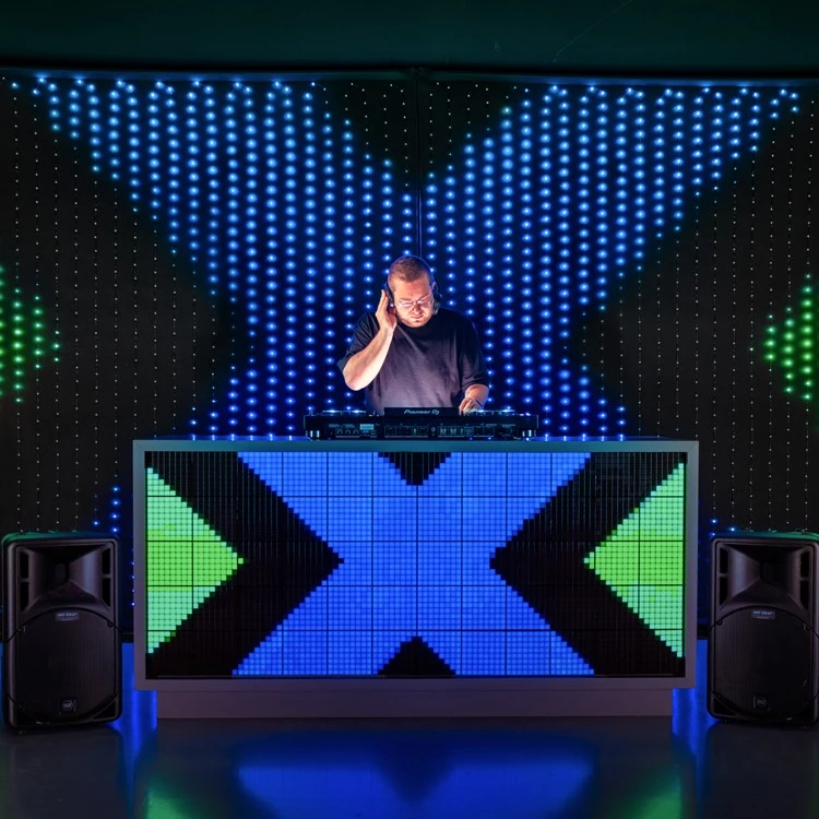 Twinkly Lightwall – App-controlled Backdrop Lightwall 5 Twinkly Lightwall – App-controlled Backdrop Lightwall - Image 3